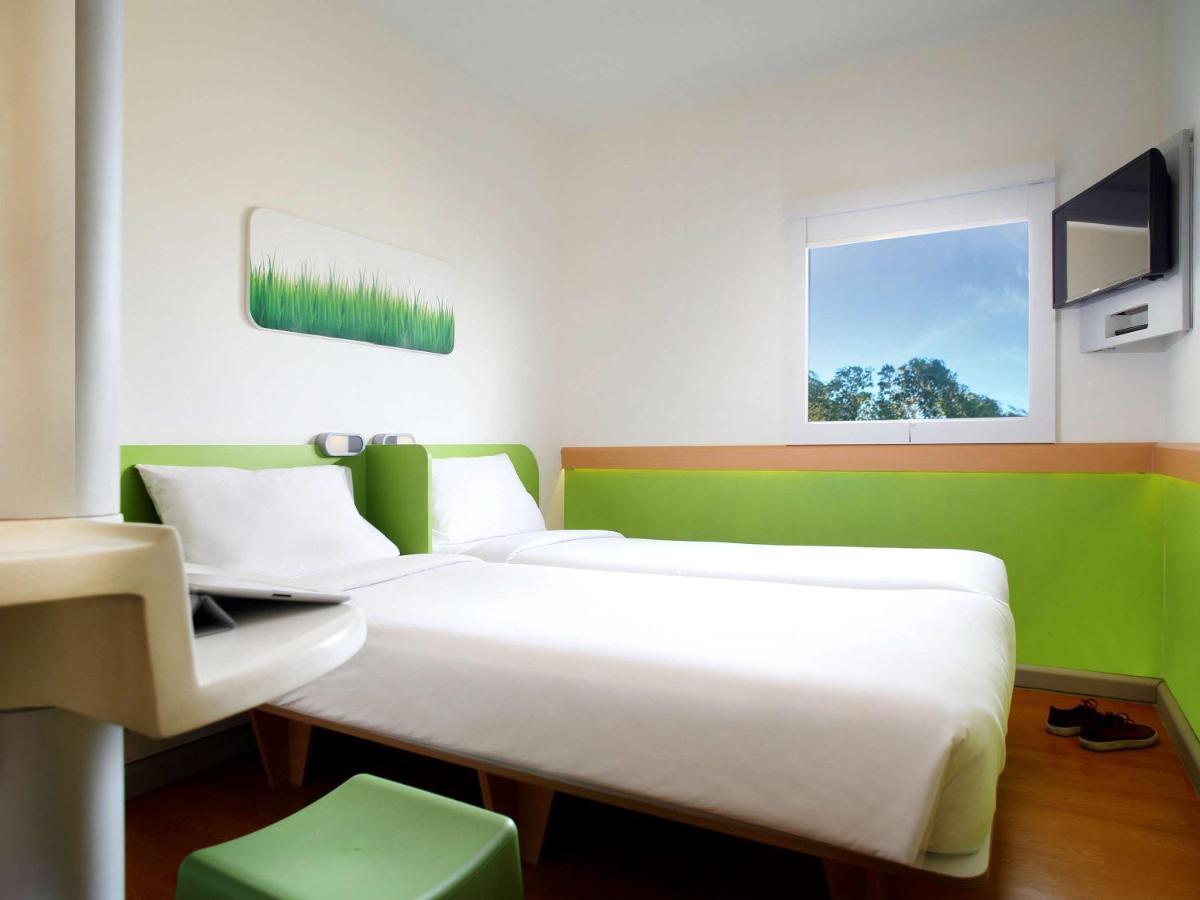 Cordia Hotel Surabaya Airport - Hotel Dalam Bandara - Formerly Ibis Budget Surabaya Airport Сидоарджо Екстериор снимка