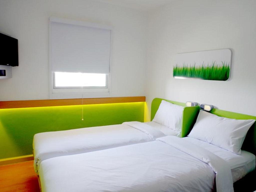 Cordia Hotel Surabaya Airport - Hotel Dalam Bandara - Formerly Ibis Budget Surabaya Airport Сидоарджо Екстериор снимка